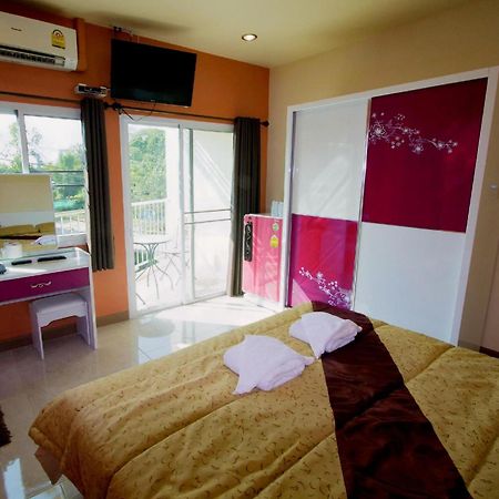 Donchai House Guest House& Cafe Chiang Mai Exterior foto