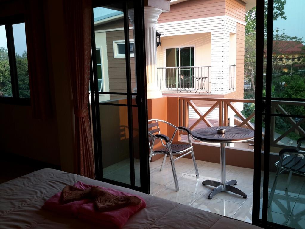 Donchai House Guest House& Cafe Chiang Mai Exterior foto