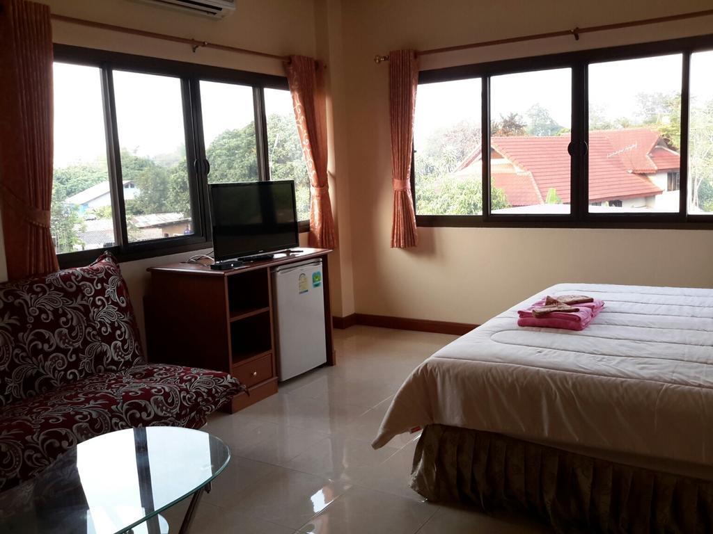 Donchai House Guest House& Cafe Chiang Mai Exterior foto