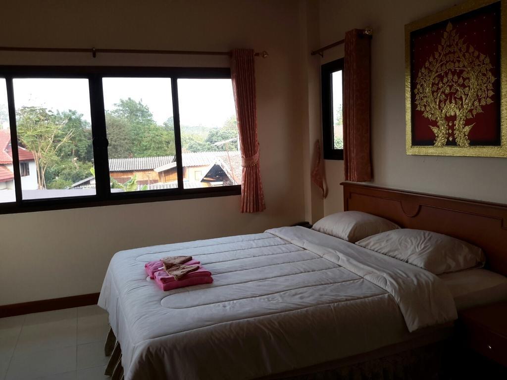 Donchai House Guest House& Cafe Chiang Mai Exterior foto