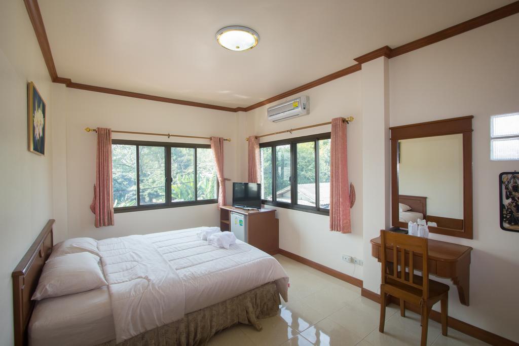 Donchai House Guest House& Cafe Chiang Mai Exterior foto
