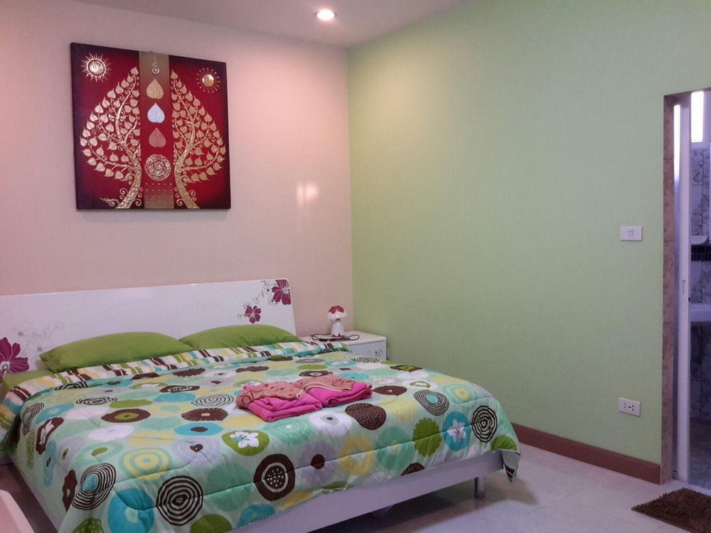 Donchai House Guest House& Cafe Chiang Mai Exterior foto