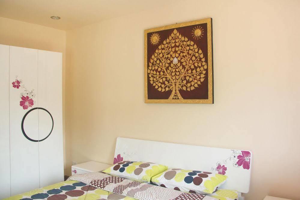 Donchai House Guest House& Cafe Chiang Mai Exterior foto